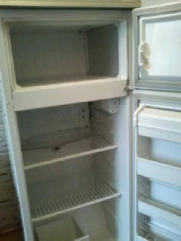   Продам холодильник Б/У МИНСК АТЛАНТ 2